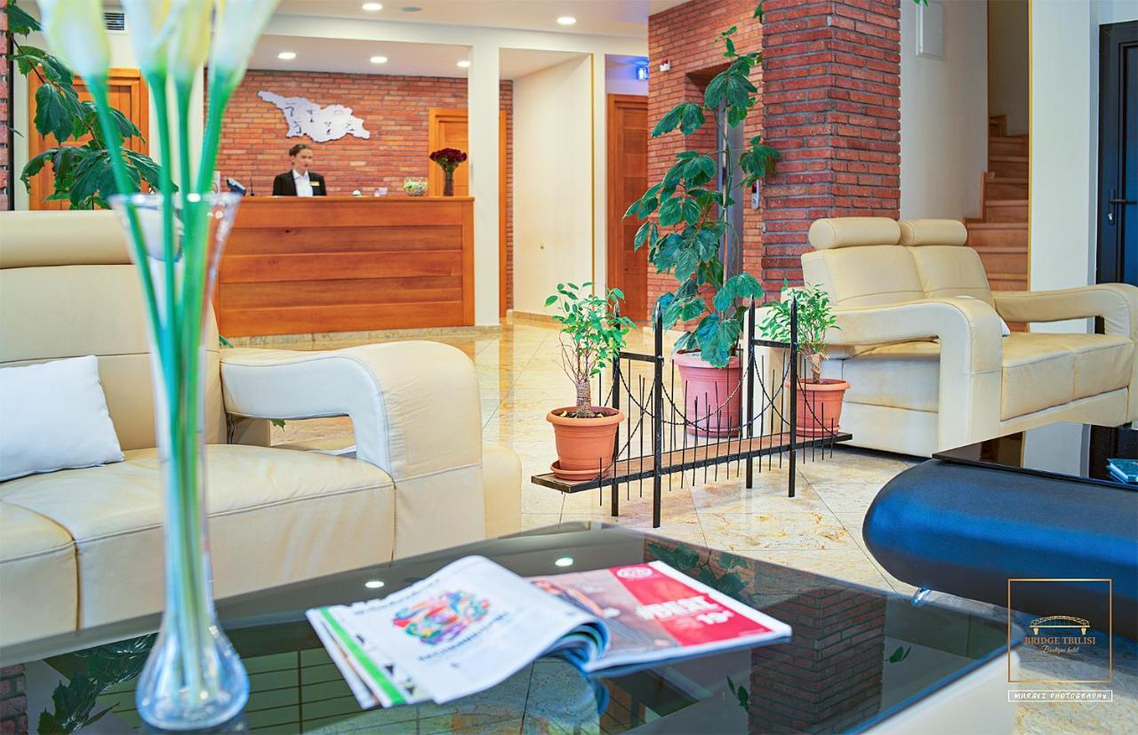 Bridge Boutique Hotel Tbilisi Exterior foto